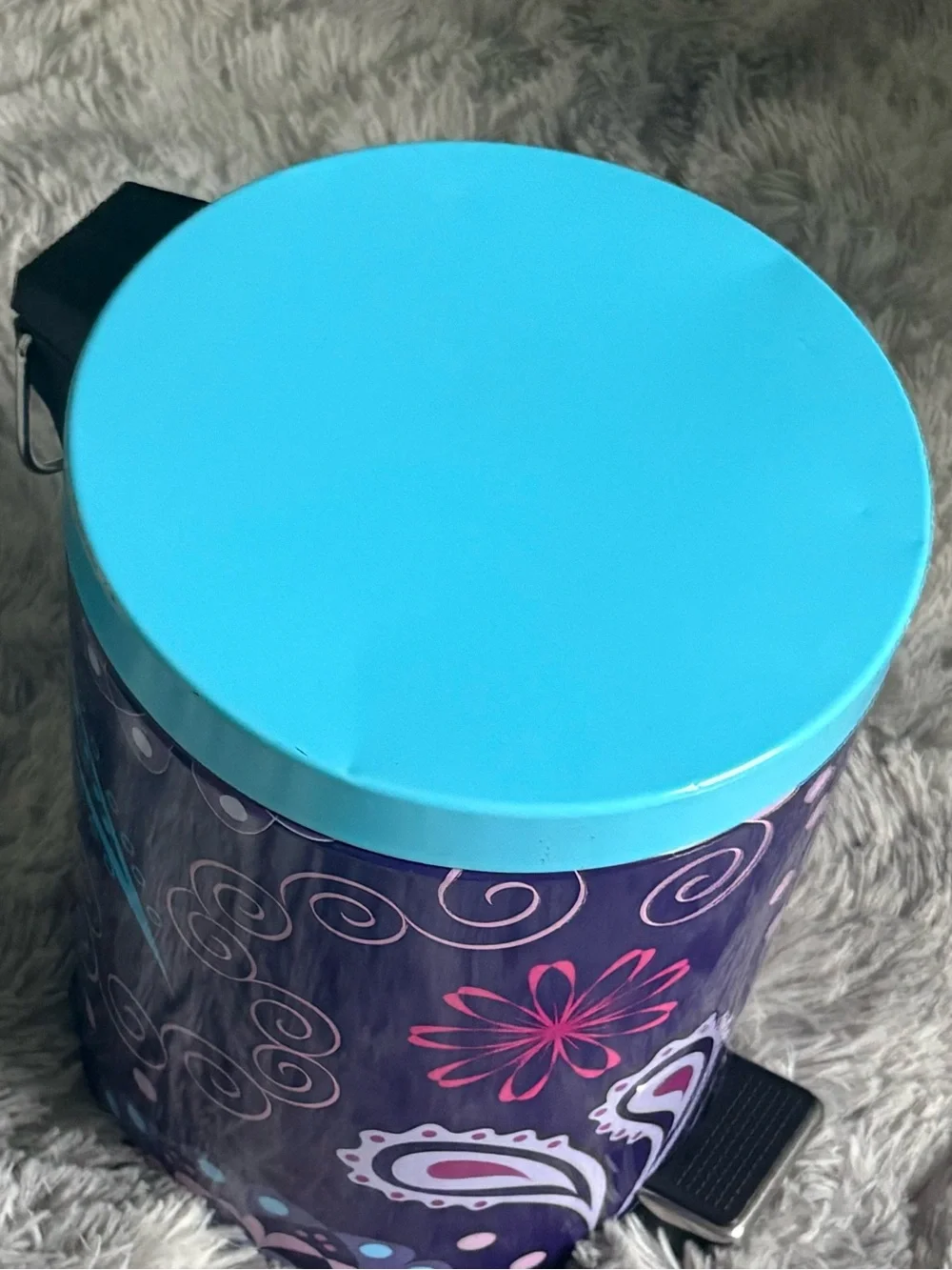 Pedal step trash can metal paisley floral groovy dorm girls bedroom purple blue